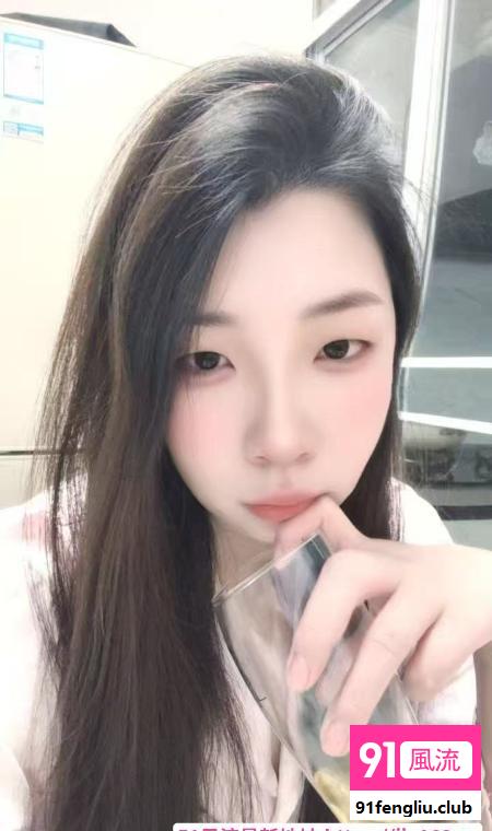 蜀山乖巧女神